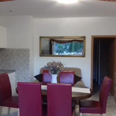 Venera Apartman *