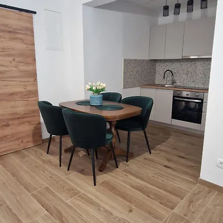 Venera Apartament Blace